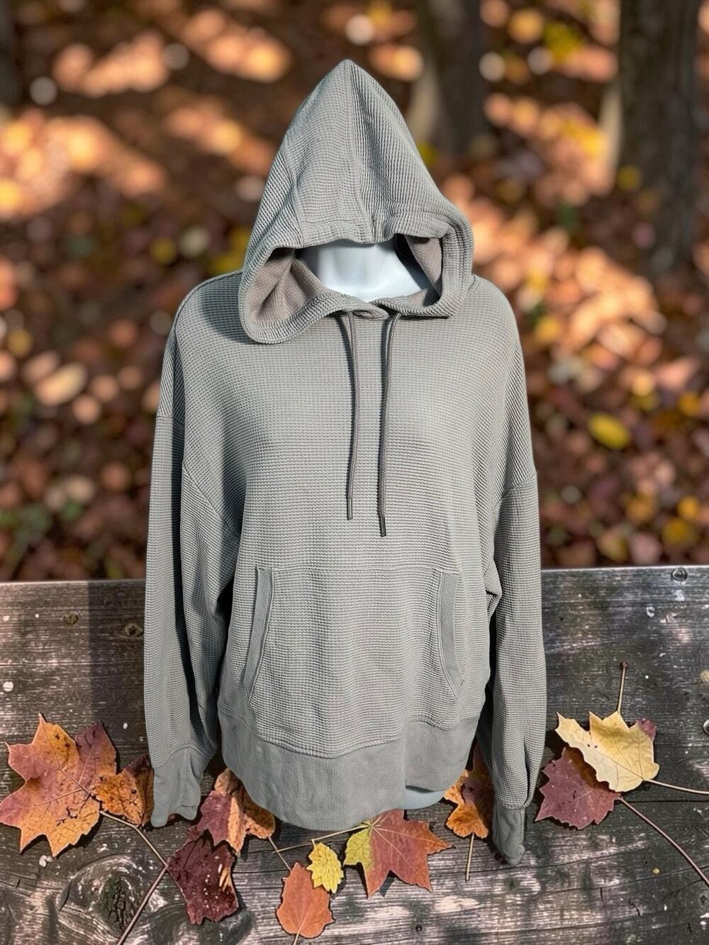 Athleta Balance Waffle Pullover Hoodie Womens Medium Purple Textured Sweatshirt
